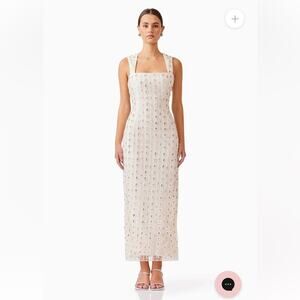 elliatt kristina ivory white 3D sequin bead mesh embellished maxi dress medium